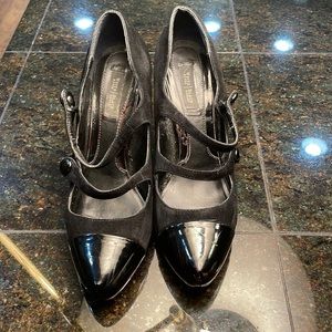 White House black market stilettos 7.5.